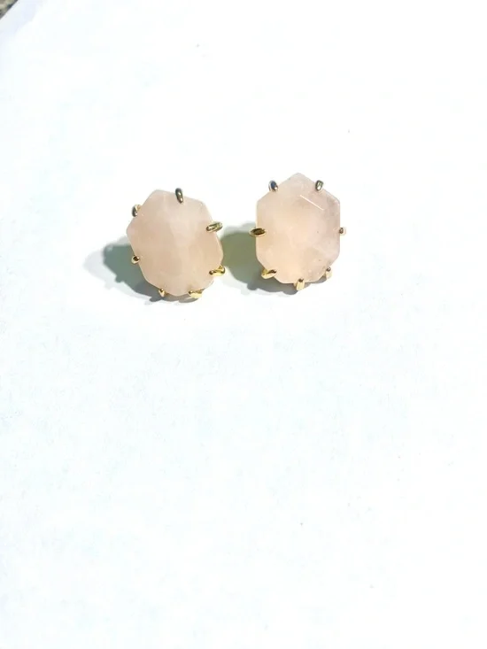 Kendra Scott Morgan Earrings in light pink rose quartz - Picture 2 of 2